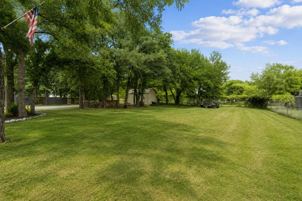1400 E Lake Drive Weatherford, TX 76087