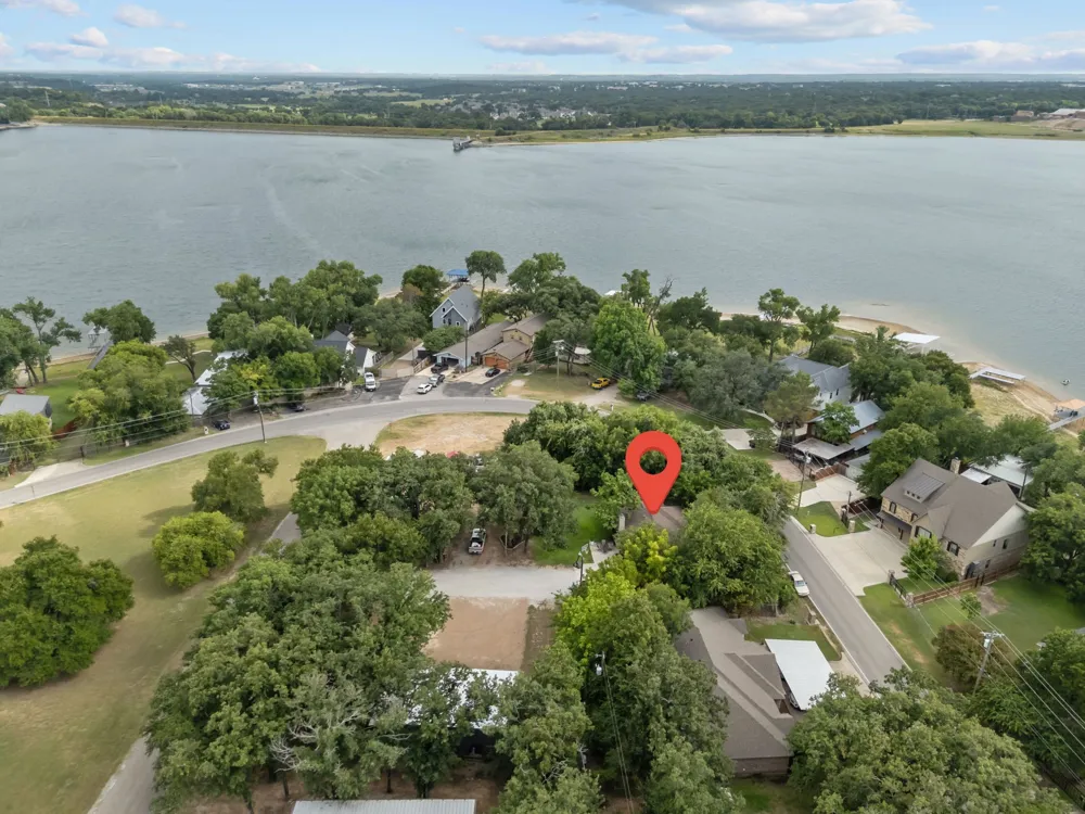 1400 E Lake Drive Weatherford, TX 76087