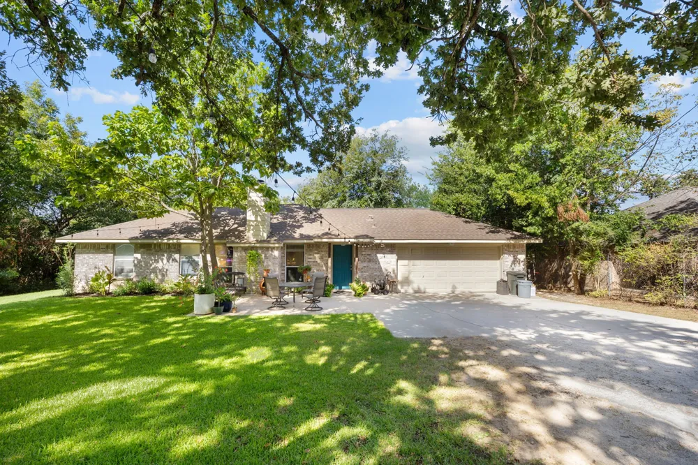 1400 E Lake Drive Weatherford, TX 76087