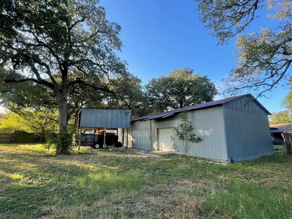2273 Earl Rudder Freeway Bryan, TX 77803
