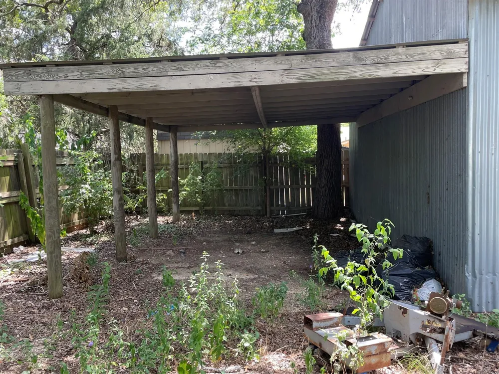2273 Earl Rudder Freeway Bryan, TX 77803