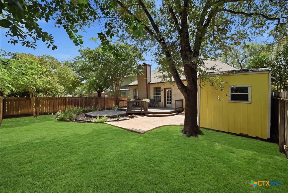 2011 Chittim Trail Drive San Antonio, TX 78232