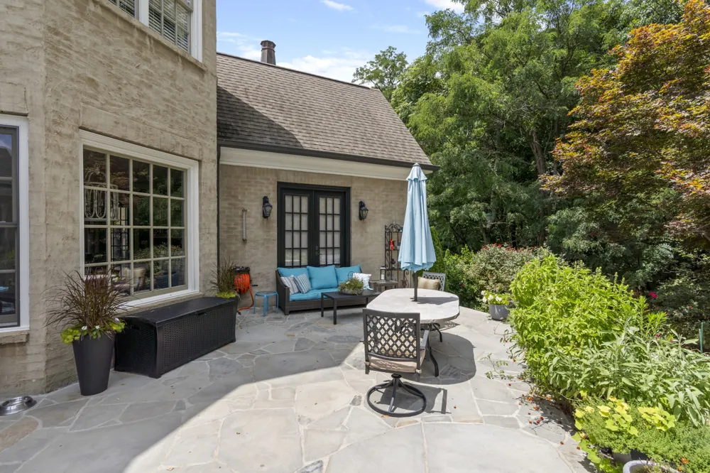 3300 Bridle Path Ct Thompsons Station, TN 37179