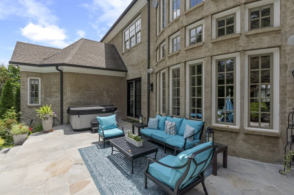 3300 Bridle Path Ct Thompsons Station, TN 37179