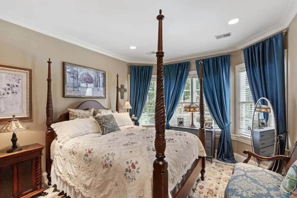 3300 Bridle Path Ct Thompsons Station, TN 37179