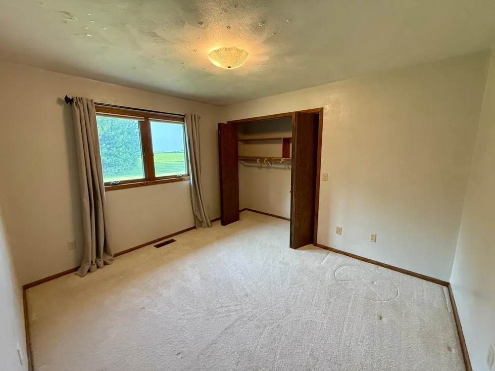 4910 210th Avenue SE Lake Lillian, MN 56253