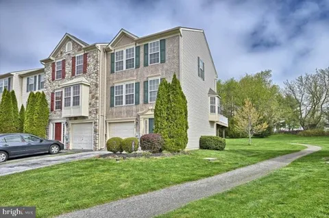 509 FOX TRL TRAIL