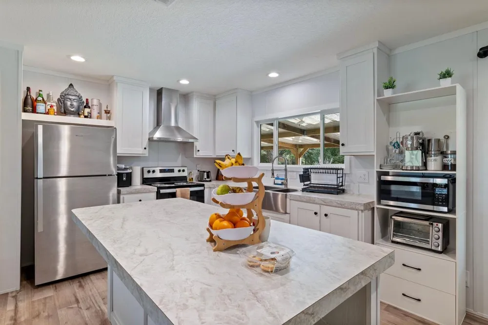 22382 NW 286TH STREET Okeechobee, FL 34972