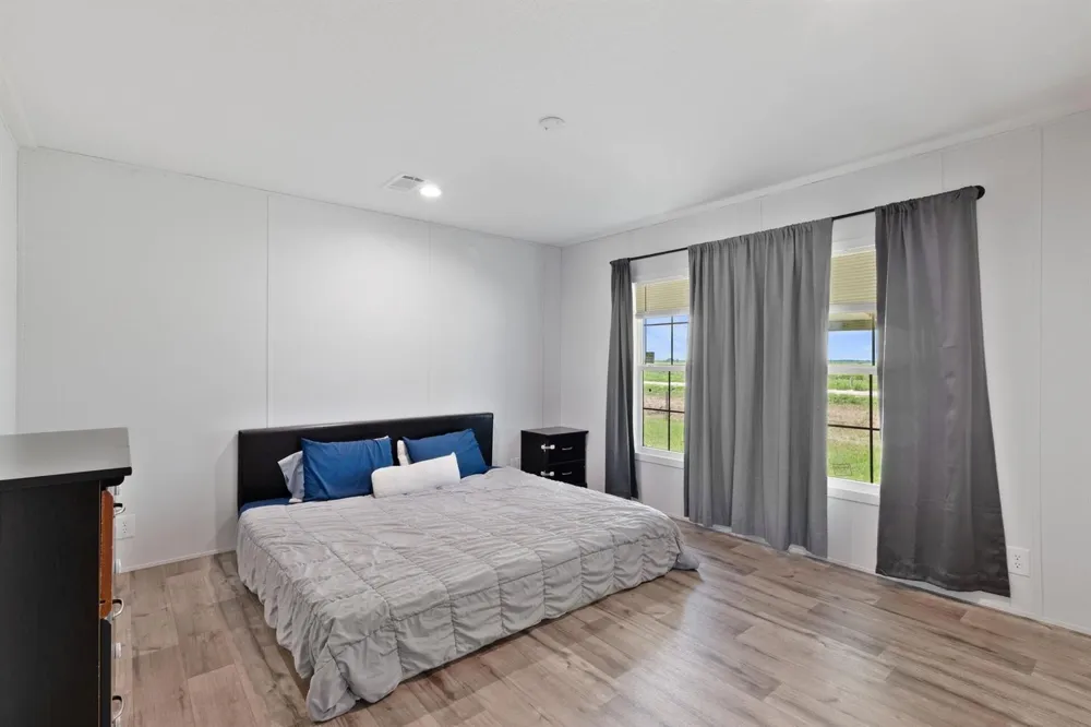 22382 NW 286TH STREET Okeechobee, FL 34972