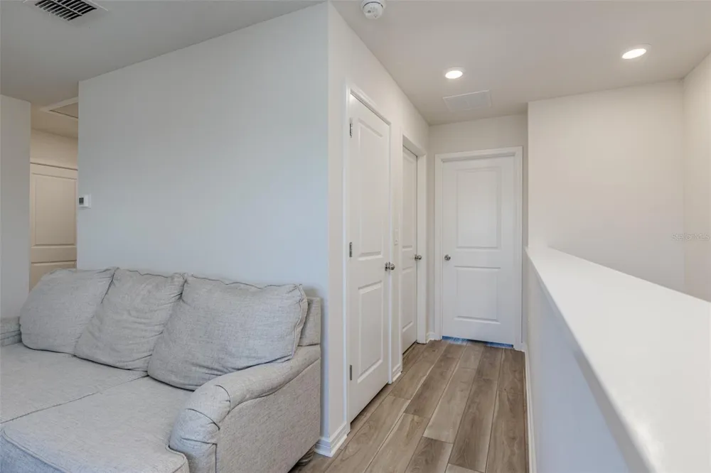 29908 MARQUETTE AVENUE Wesley Chapel, FL 33545