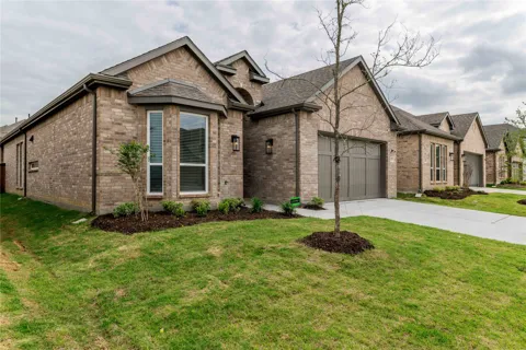 6253 White Creek Drive