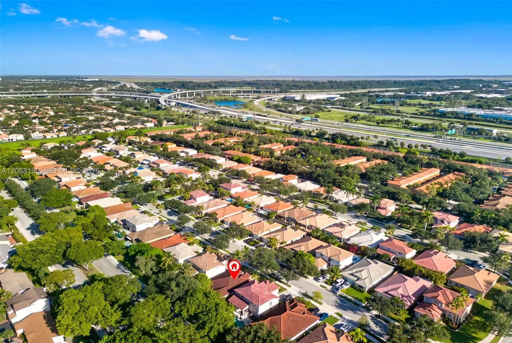 13976 S Cypress Cove Cir Davie, FL 33325