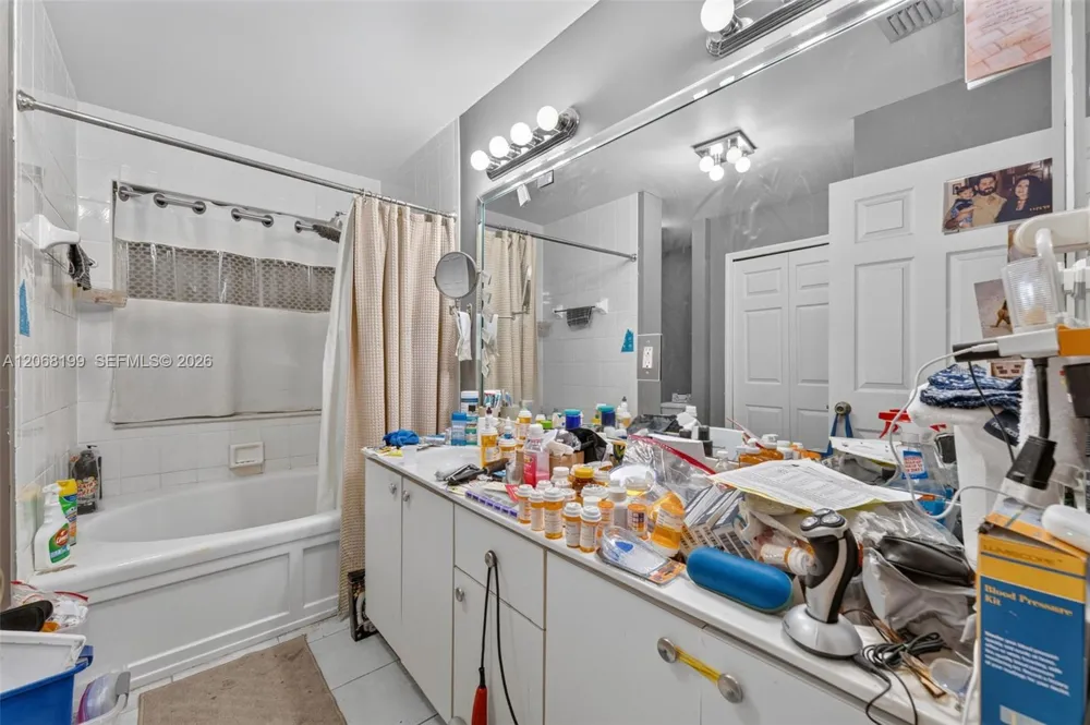 13976 S Cypress Cove Cir Davie, FL 33325