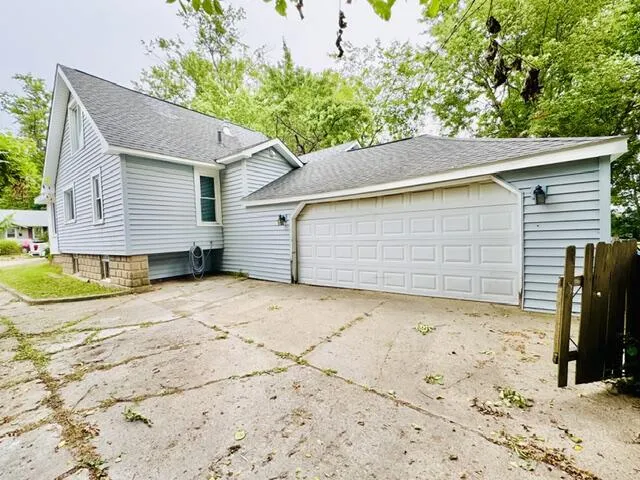 8 Richmond Avenue Battle Creek, MI 49014