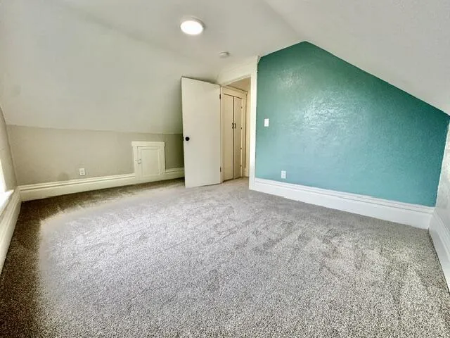 8 Richmond Avenue Battle Creek, MI 49014