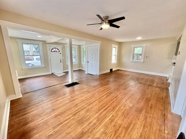 8 Richmond Avenue Battle Creek, MI 49014