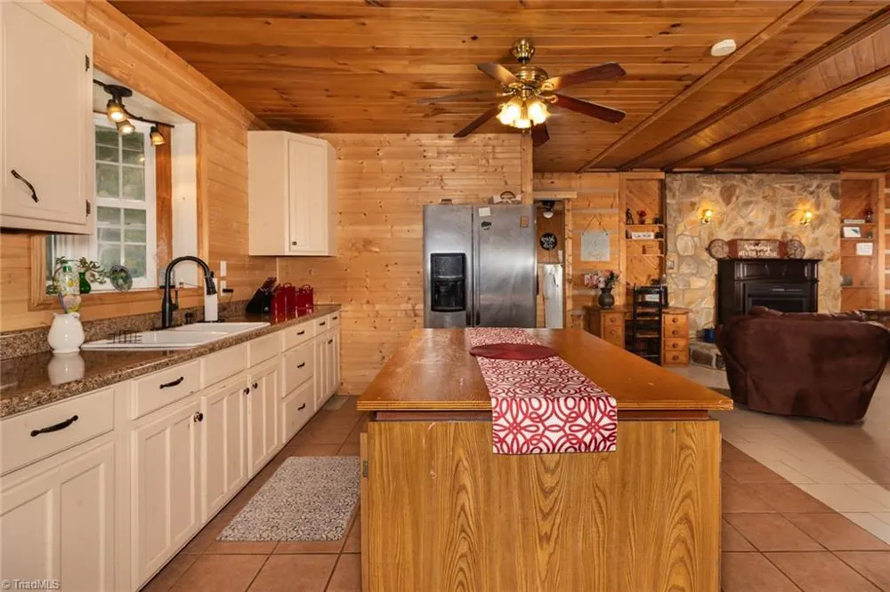 3916 Traphill Road Hays, NC 28635