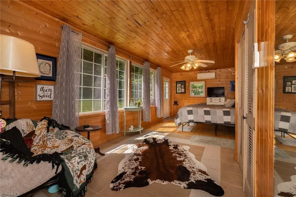 3916 Traphill Road Hays, NC 28635