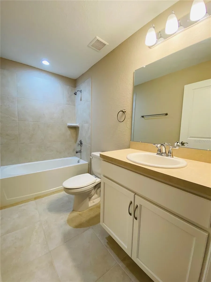 Address Not Shown Winter Haven, FL 33881