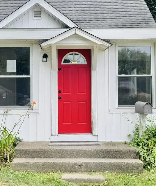 8 Richmond Avenue Emmett Charter Township, MI 49014