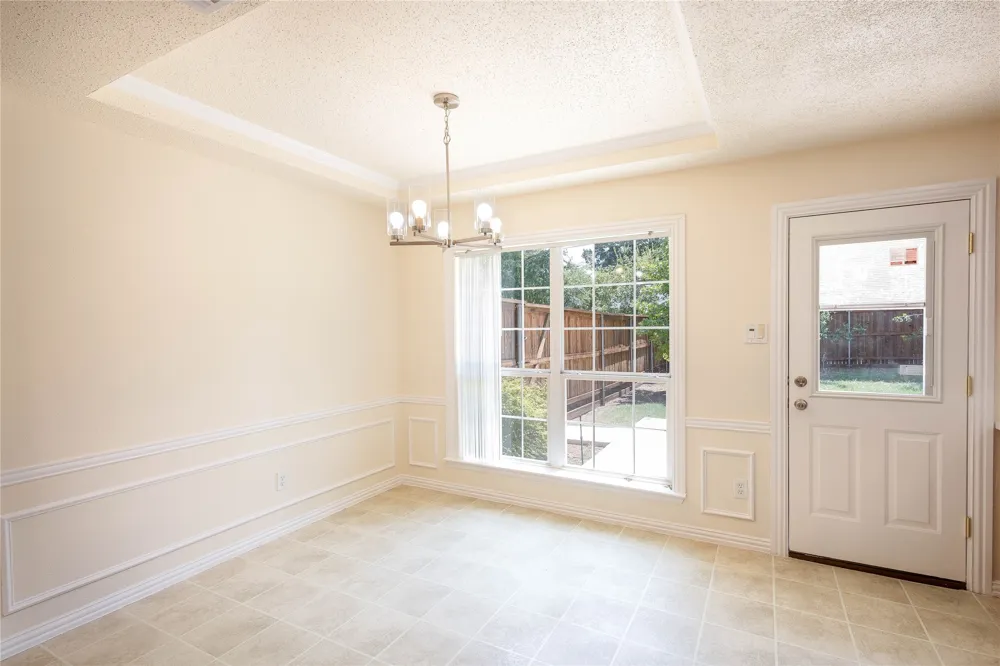 1304 W Mitchell Street Arlington, TX 76013