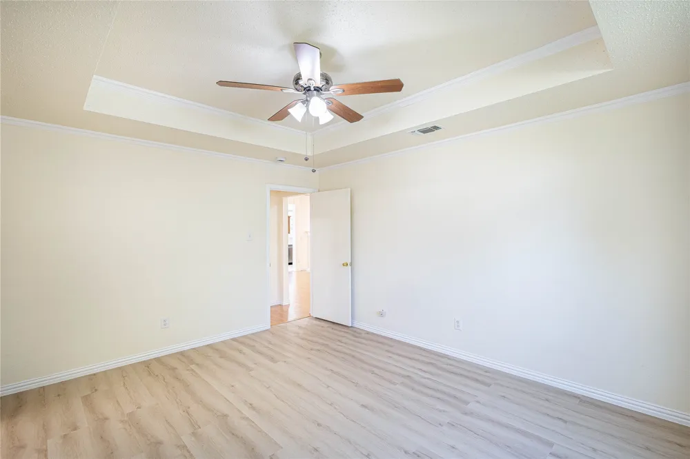 1304 W Mitchell Street Arlington, TX 76013