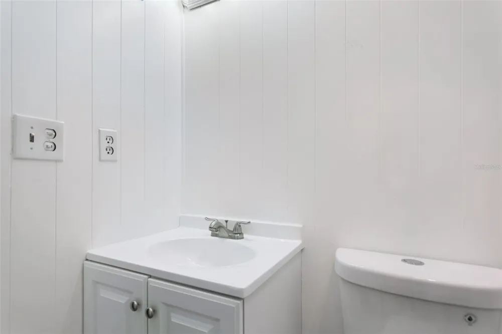 5501 80TH STREET #402 St Petersburg, FL 33709