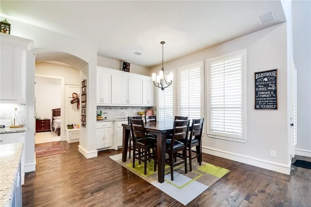6209 Metz Street Plano, TX 75024