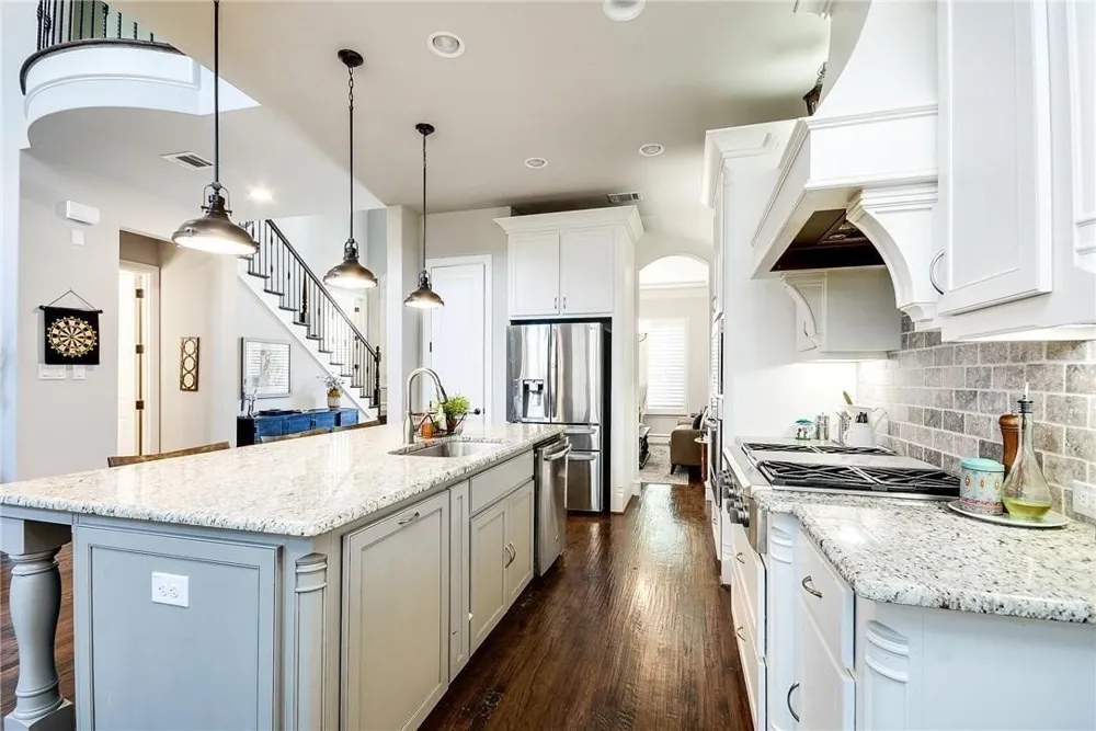 6209 Metz Street Plano, TX 75024