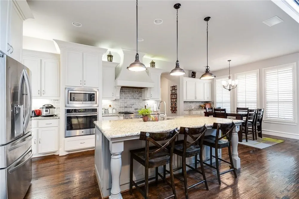 6209 Metz Street Plano, TX 75024