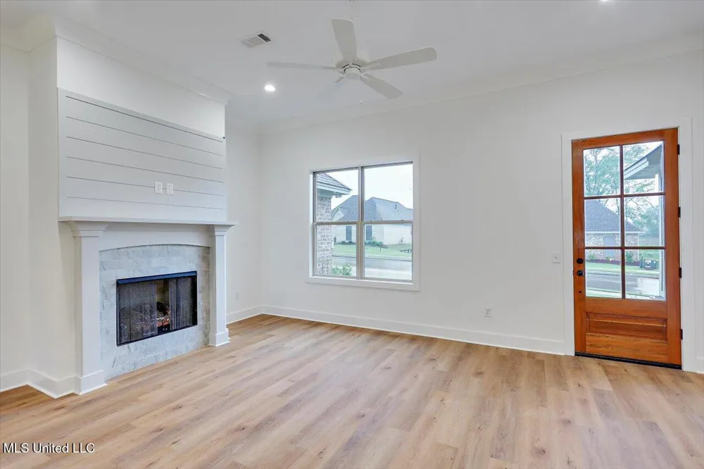 120 Willow Way Canton, MS 39046