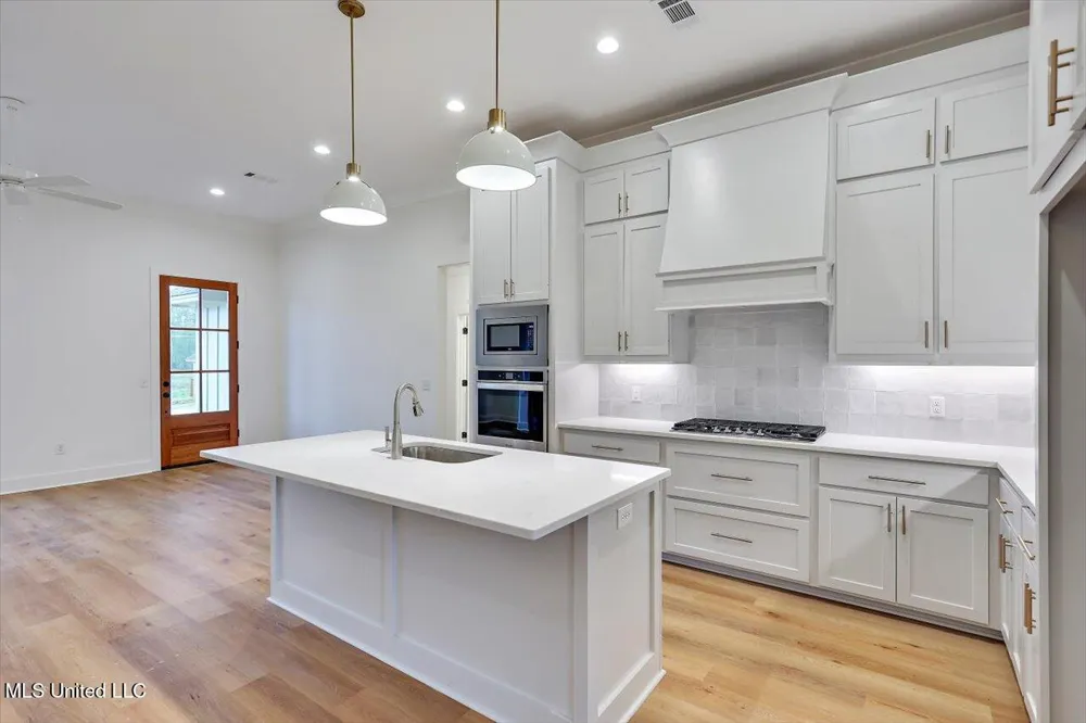 120 Willow Way Canton, MS 39046