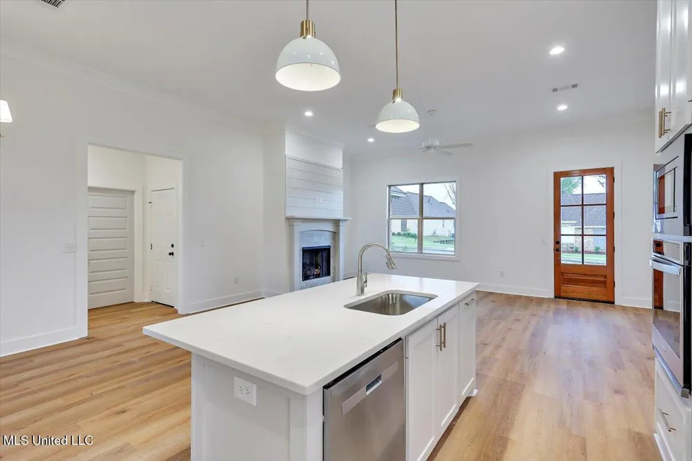 120 Willow Way Canton, MS 39046
