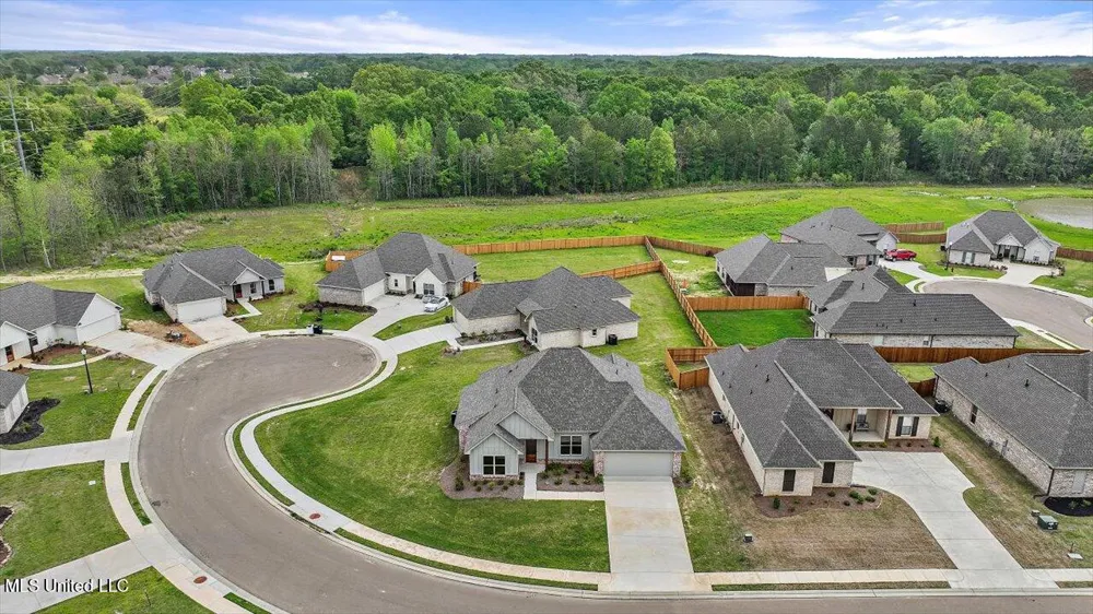 120 Willow Way Canton, MS 39046