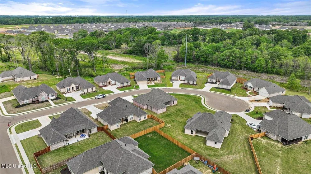 120 Willow Way Canton, MS 39046