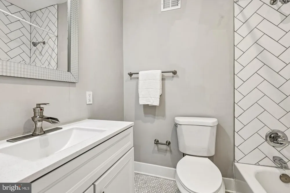 3408 WARDER STREET NW #2 Washington, DC 20010