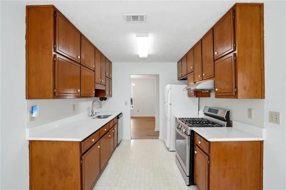 115 Knight Way Fayetteville, GA 30214