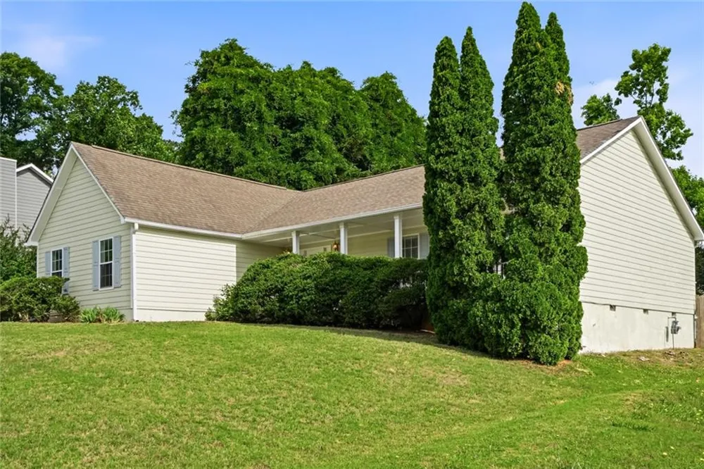 115 Knight Way Fayetteville, GA 30214