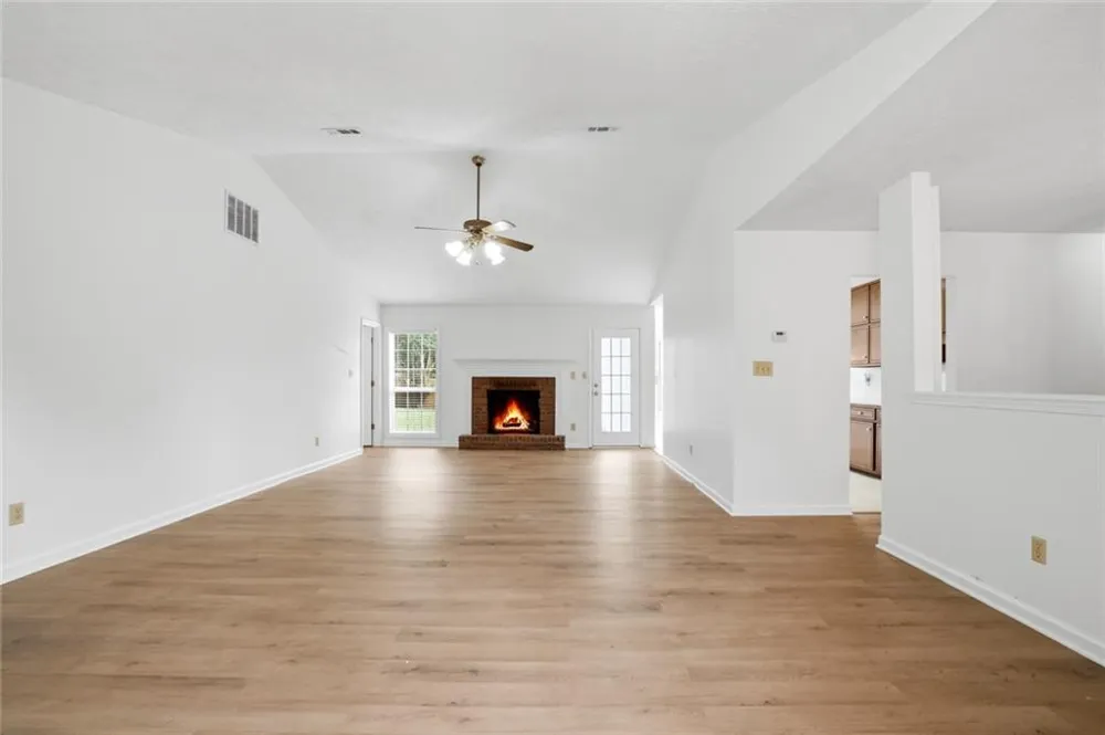 115 Knight Way Fayetteville, GA 30214