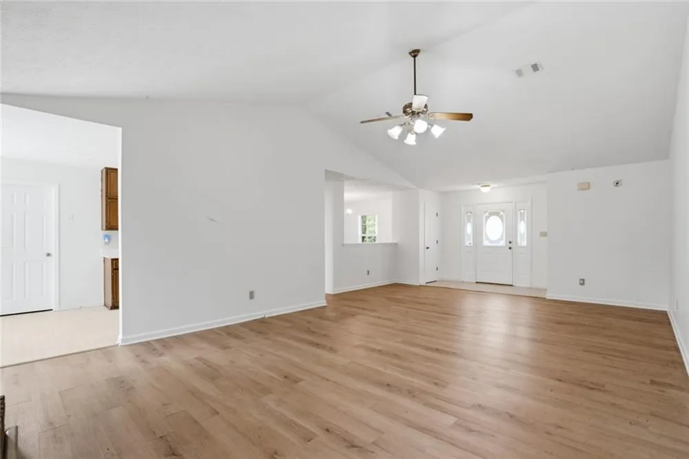 115 Knight Way Fayetteville, GA 30214