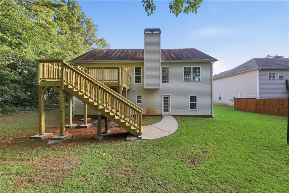 117 E Woodland Manor Temple, GA 30179