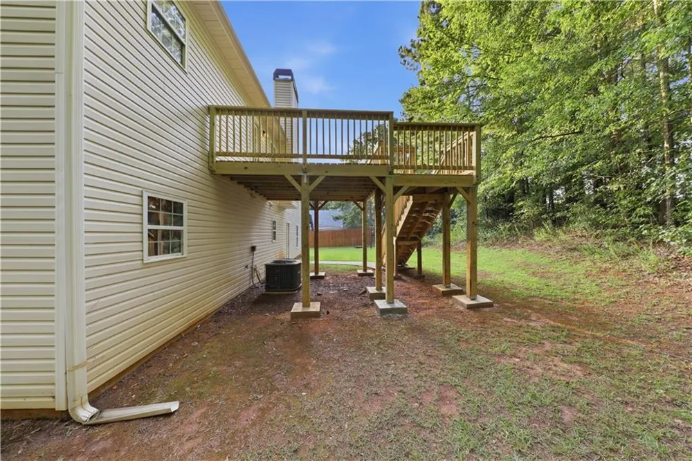 117 E Woodland Manor Temple, GA 30179