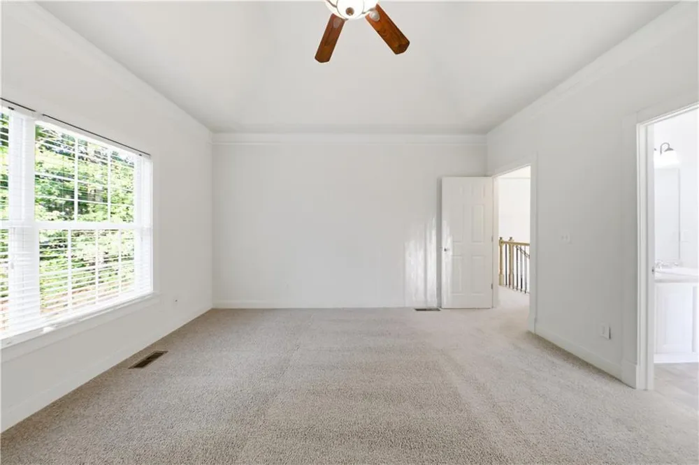 117 E Woodland Manor Temple, GA 30179