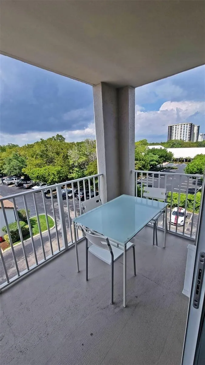 3594 S Ocean Blvd #402 Highland Beach, FL 33487
