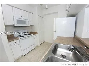 17125 Bay Rd #3601 Sunny Isles Beach, FL 33160