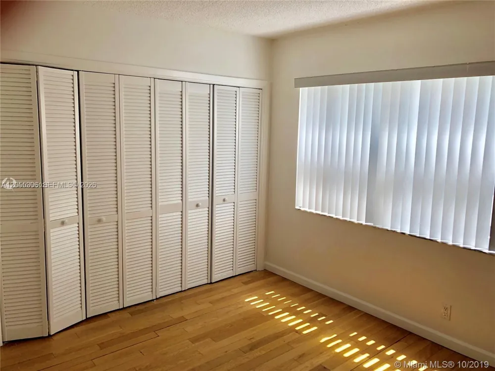 121 Golden Isles Dr #407 Hallandale Beach, FL 33009