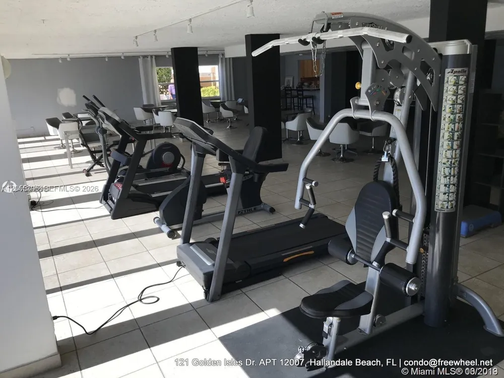 121 Golden Isles Dr #407 Hallandale Beach, FL 33009