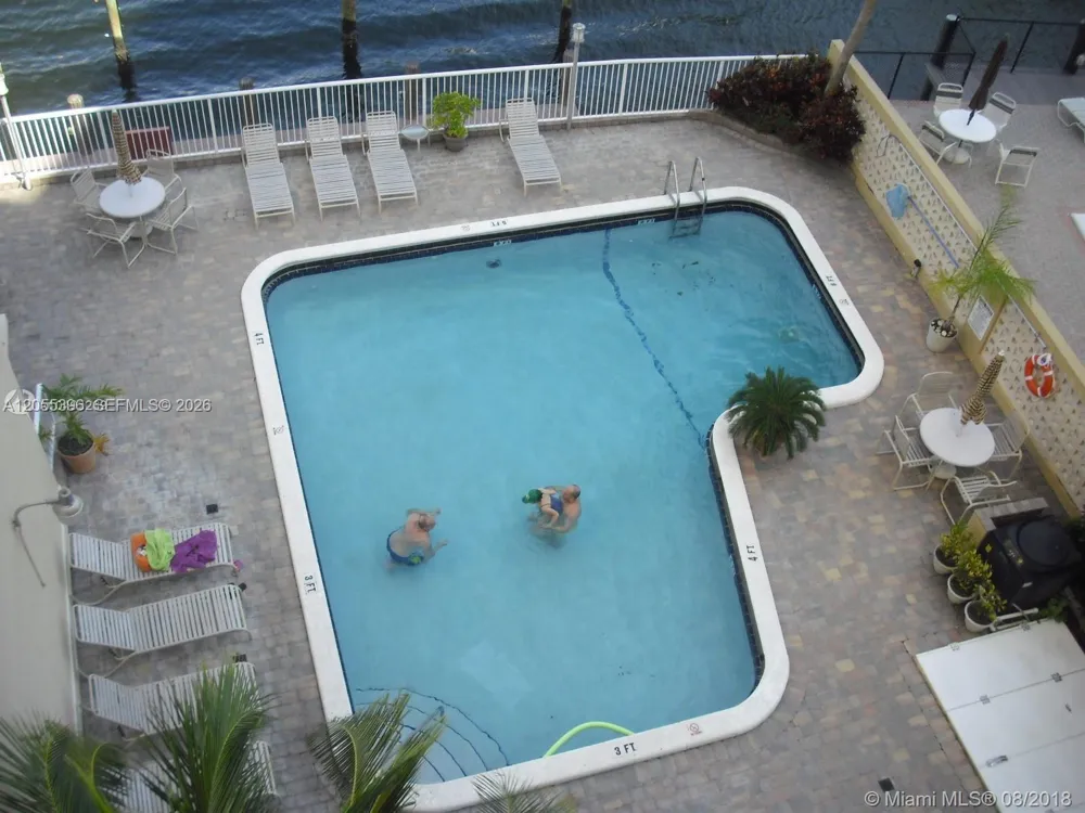 121 Golden Isles Dr #407 Hallandale Beach, FL 33009