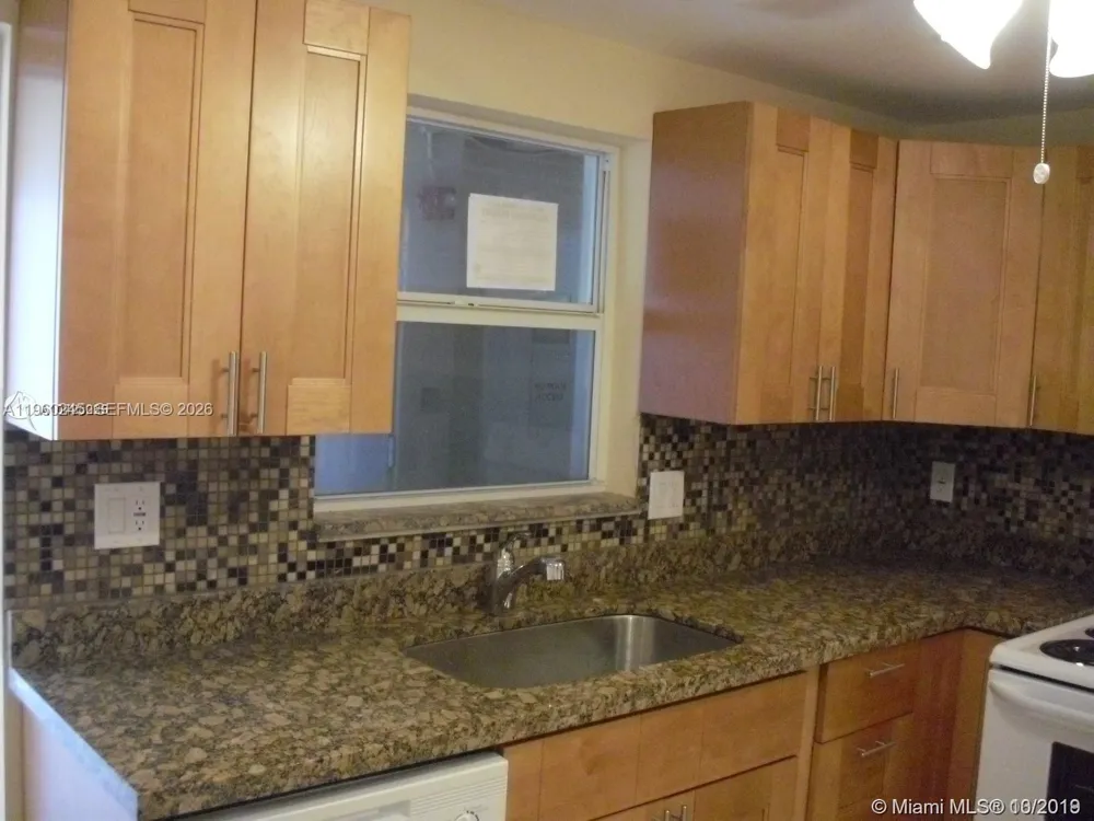 121 Golden Isles Dr #407 Hallandale Beach, FL 33009