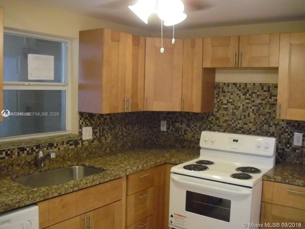 121 Golden Isles Dr #407 Hallandale Beach, FL 33009